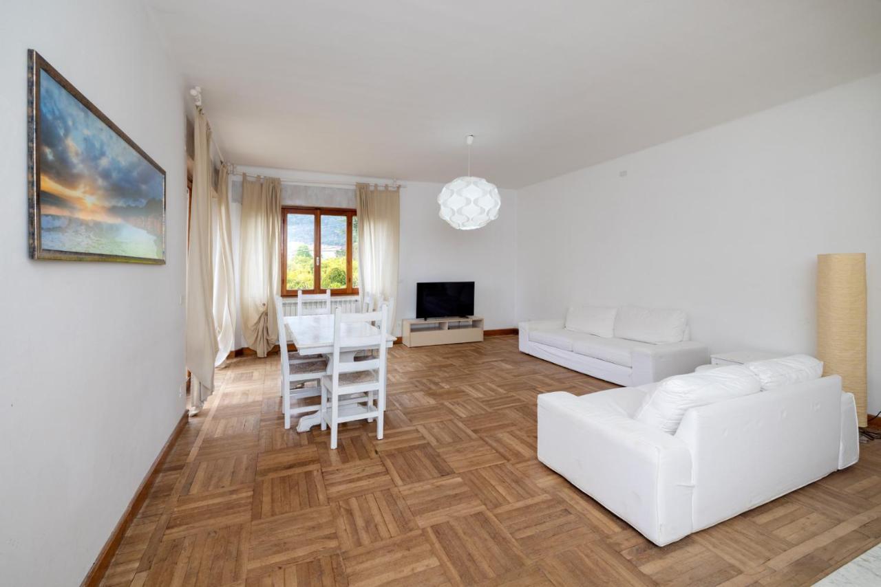 Casa Romeo Appartamento Con Posto Auto Finale Ligure Bagian luar foto