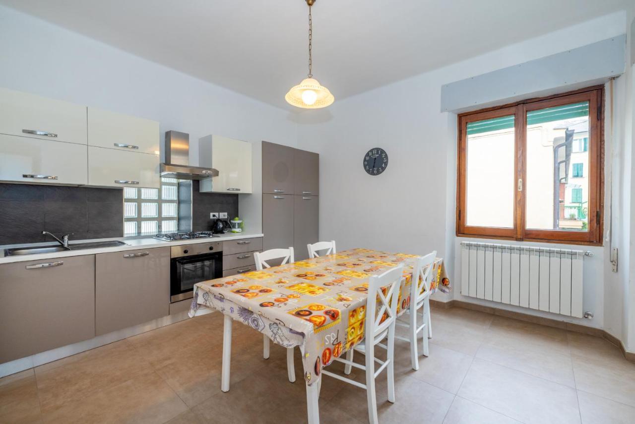 Casa Romeo Appartamento Con Posto Auto Finale Ligure Bagian luar foto