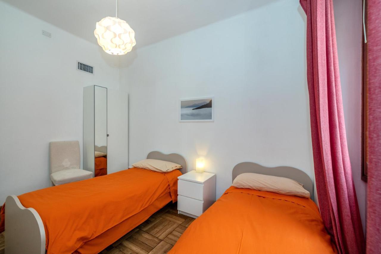 Casa Romeo Appartamento Con Posto Auto Finale Ligure Bagian luar foto